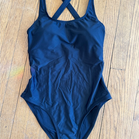 Quince swimsuit NWT - Picture 2 of 7